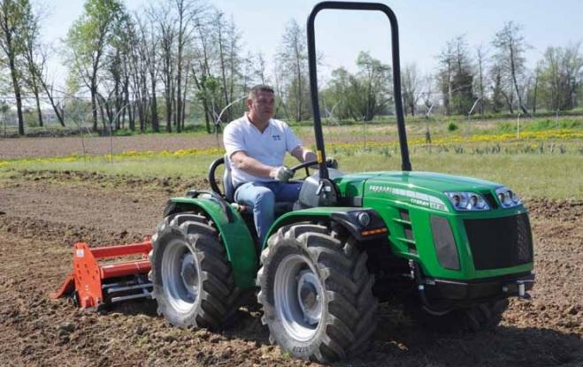 Tracteur ferrari